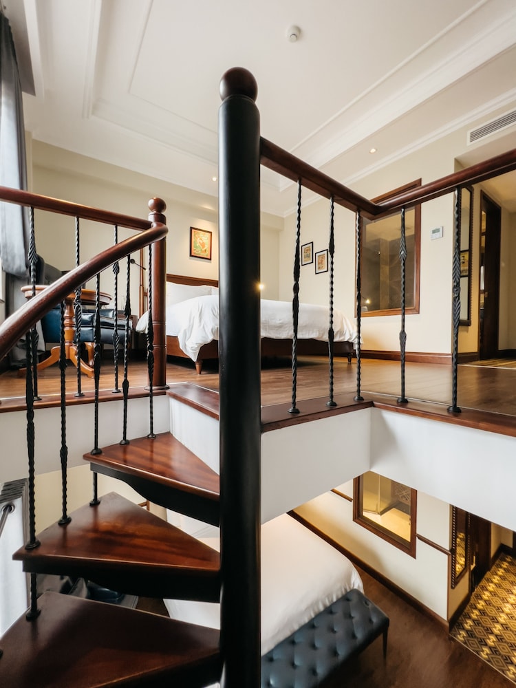 Club Duplex Suite