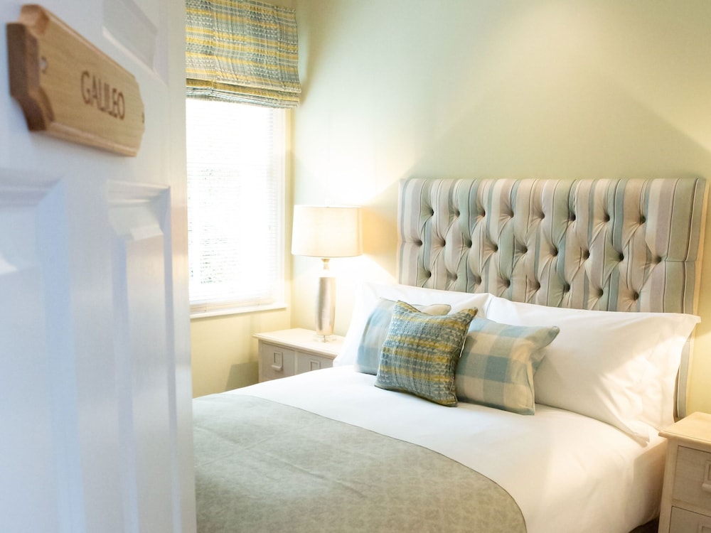 Deluxe Double Room, Ensuite photo 1