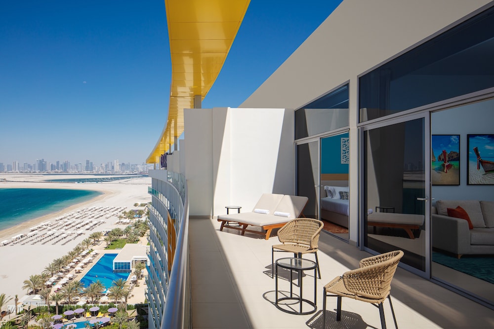 Suite, 2 Bedrooms (Mirage, Panoramic Sea view) thumbnail 5