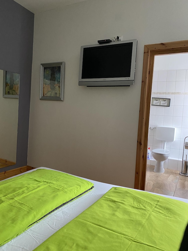 Deluxe Double Room, Private Bathroom