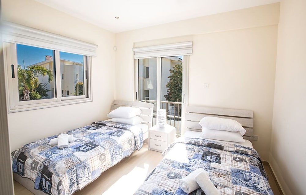 Villa (4 Bedrooms)
