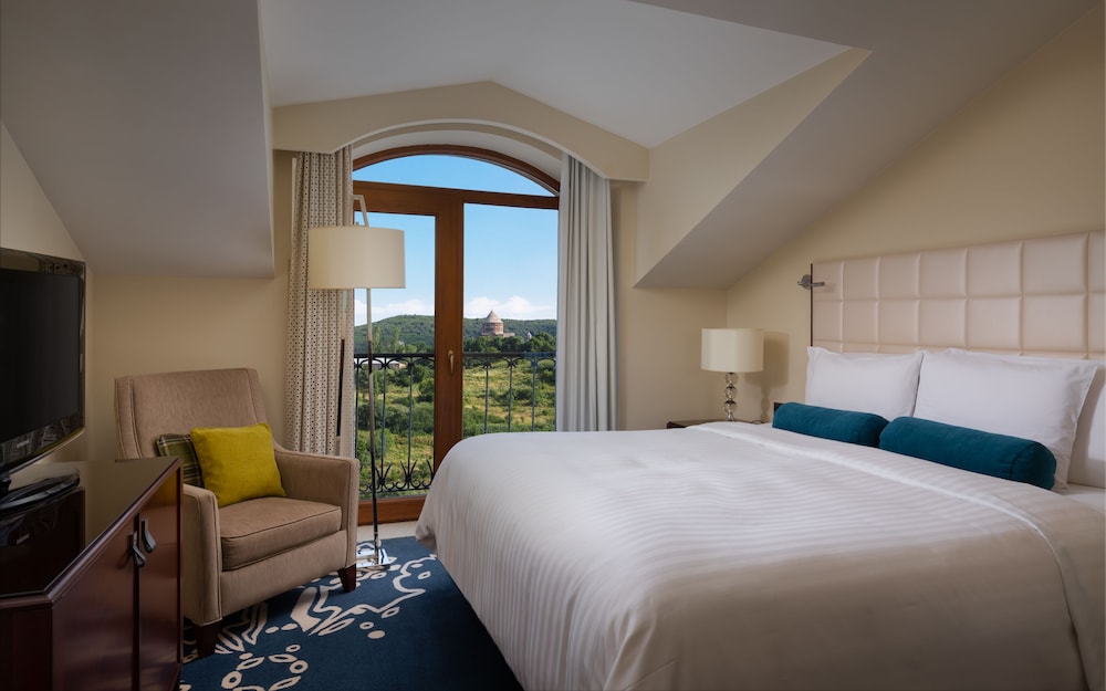 Standard Cottage, 1 King Bed photo 2