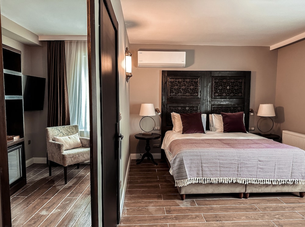 Grand Double Room