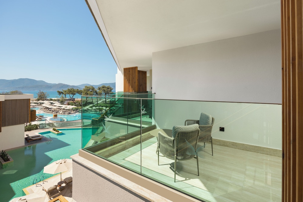 Deluxe with Jacuzzi photo 3