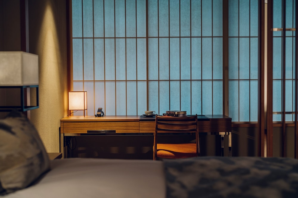 Deluxe Room (Premium) - Photo 8