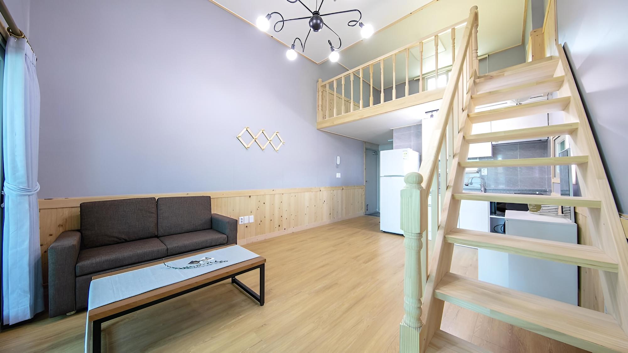 Basic Room, 1 Bedroom (204 ( F2 )) - Photo 4