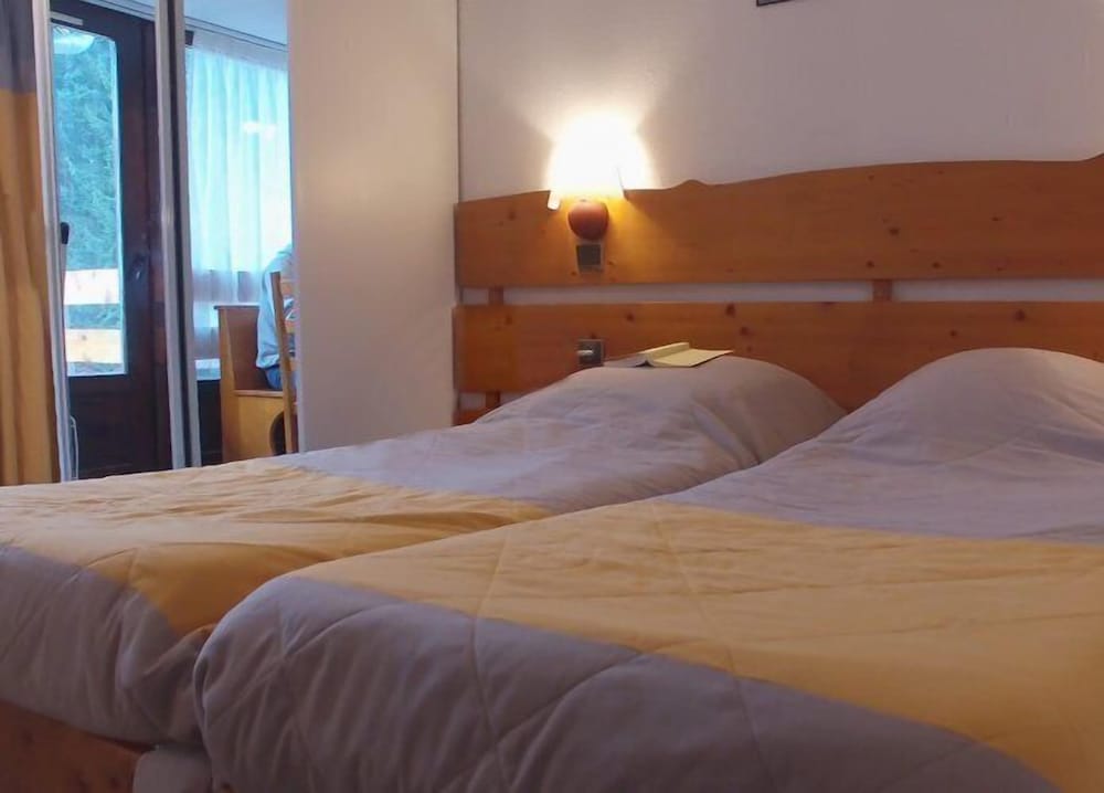 Twin Room (2 Pers) photo 2