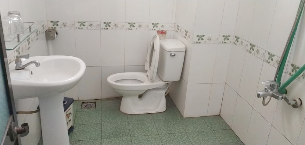 Triple Room - Photo 2