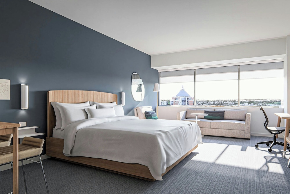 Studio Suite, 1 King Bed with Sofa bed, River View