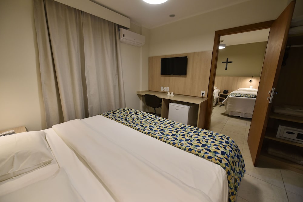 Standard Double or Twin Room - Photo 4