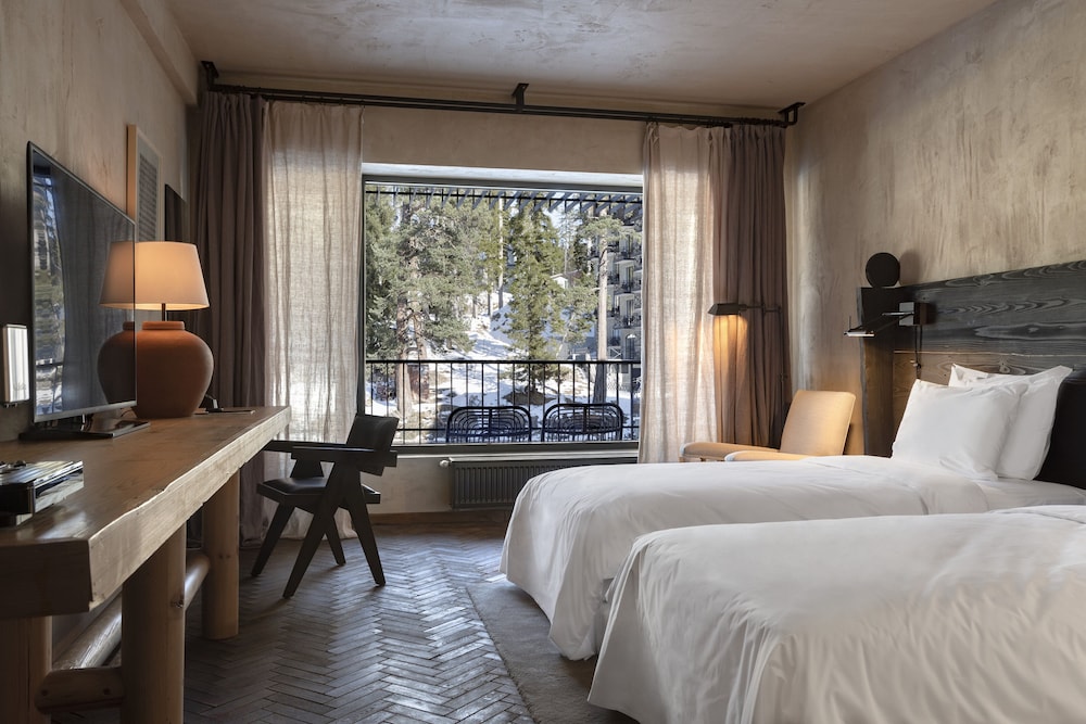 Standard Room, 2 Twin Beds - Photo 1