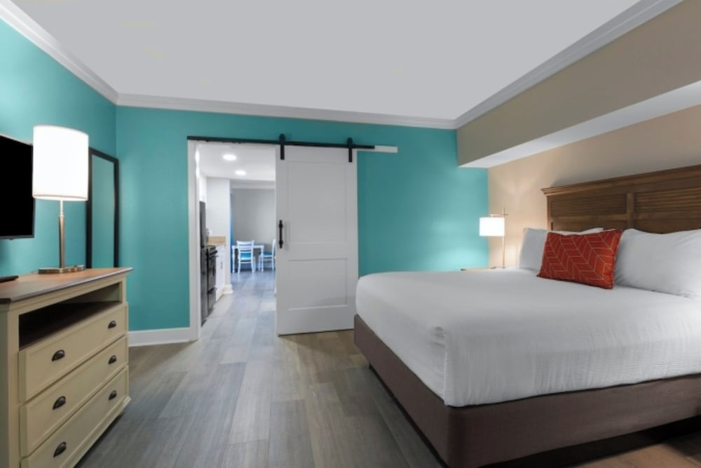 Splash Deck View Junior Suite - Photo 2