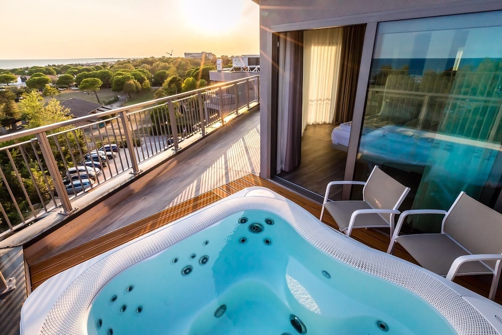 Exclusive Suite