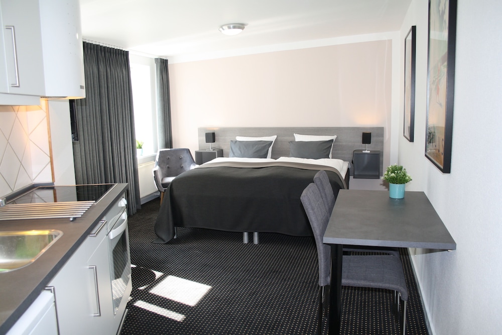 Superior Studio Suite, Kitchen photo 1