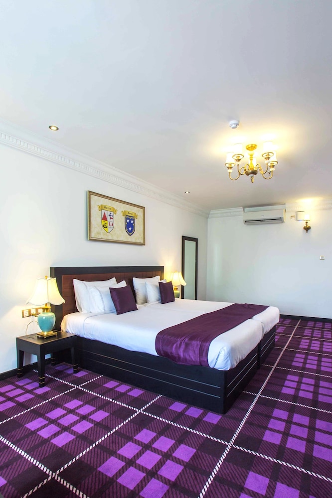 Deluxe Room, Courtyard View - Early check-in or late check-out subject to availability