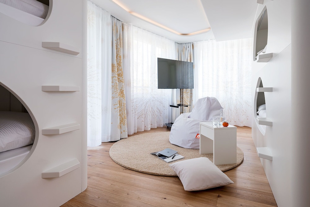 Basic Shared Dormitory photo 2