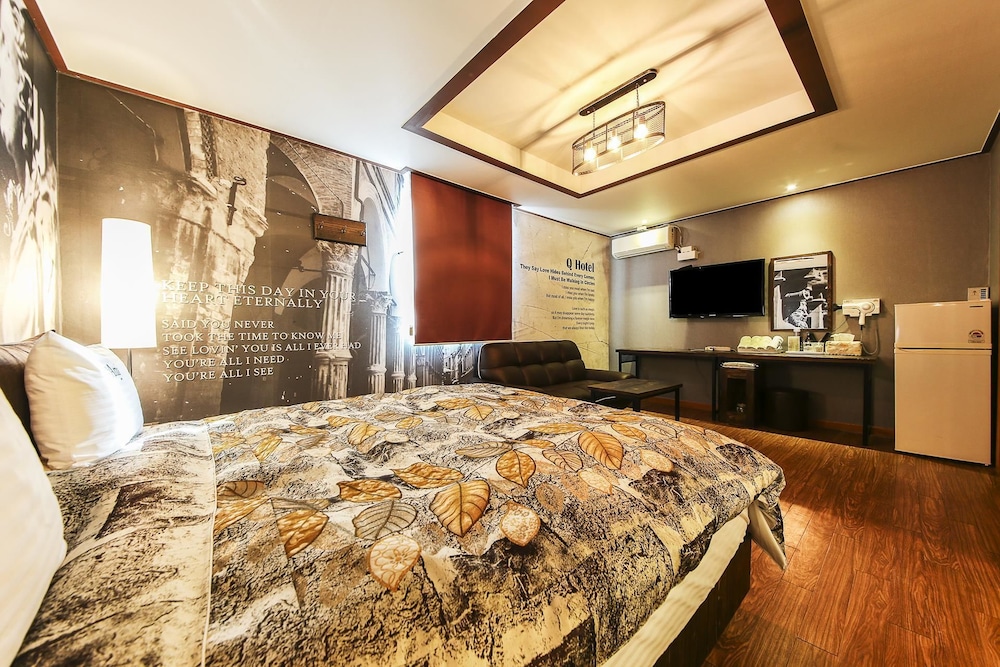 Deluxe Room - Photo 2