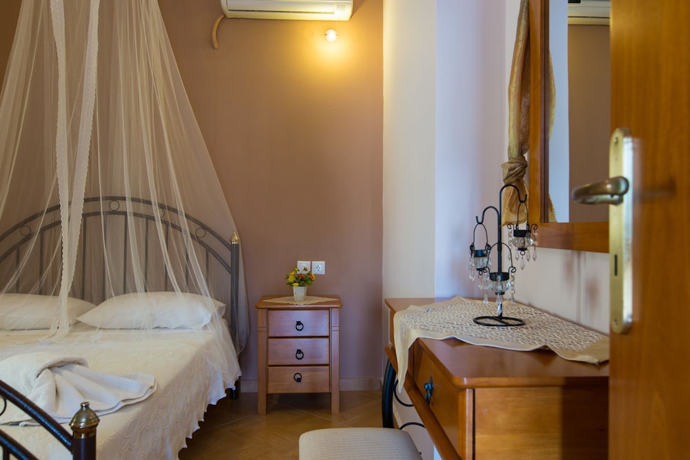 Luxury Villa (Villa Roumeli)