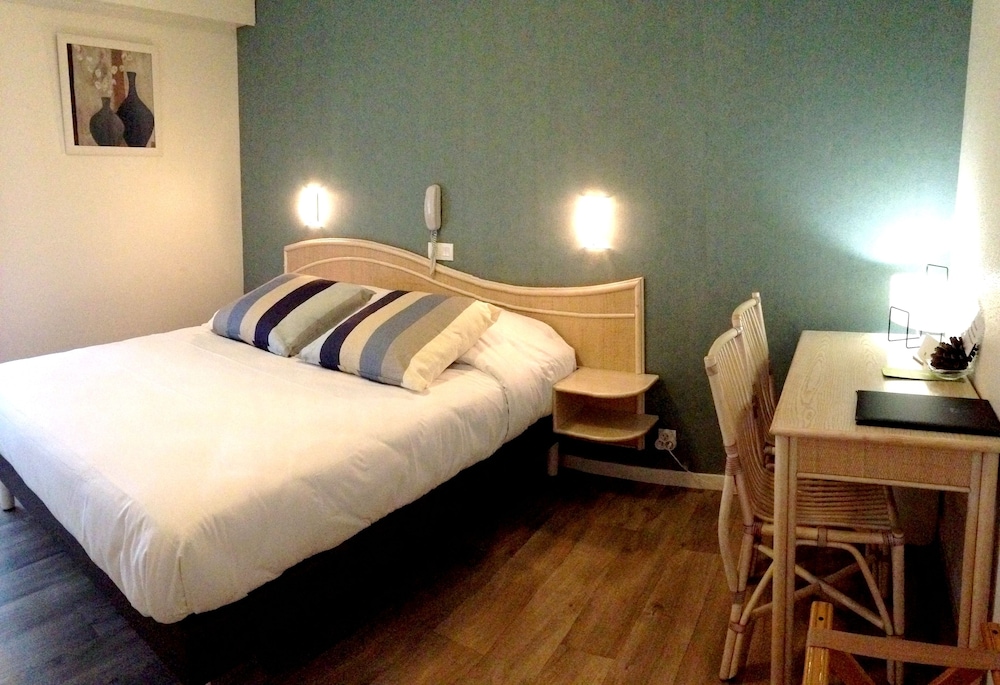 Comfort Double Room, Balcony - Photo 7