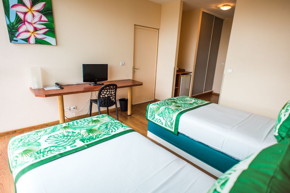 Standard Twin Room photo 2