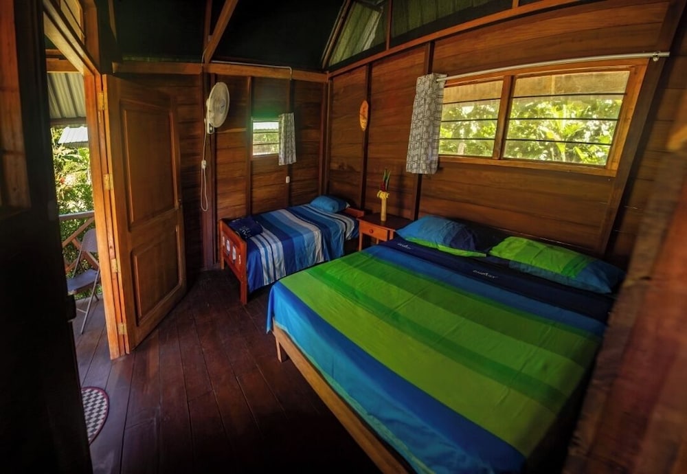 Family Cabin, Multiple Beds, Ensuite, Garden View photo 1