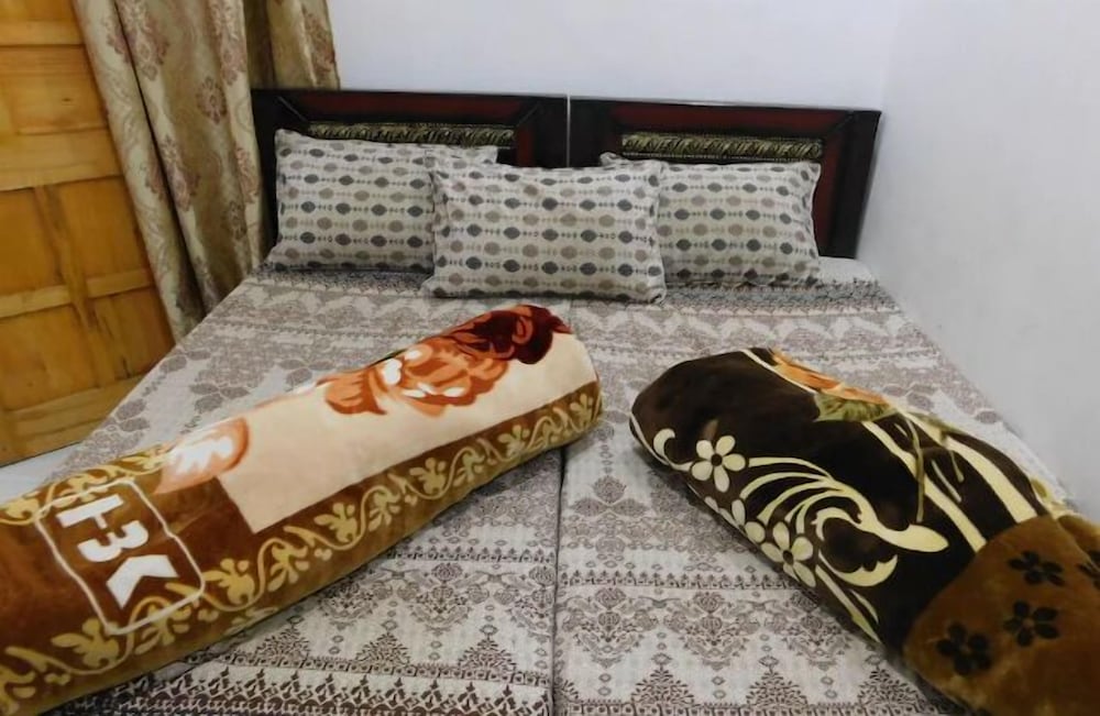 Standard Double Room - Photo 6