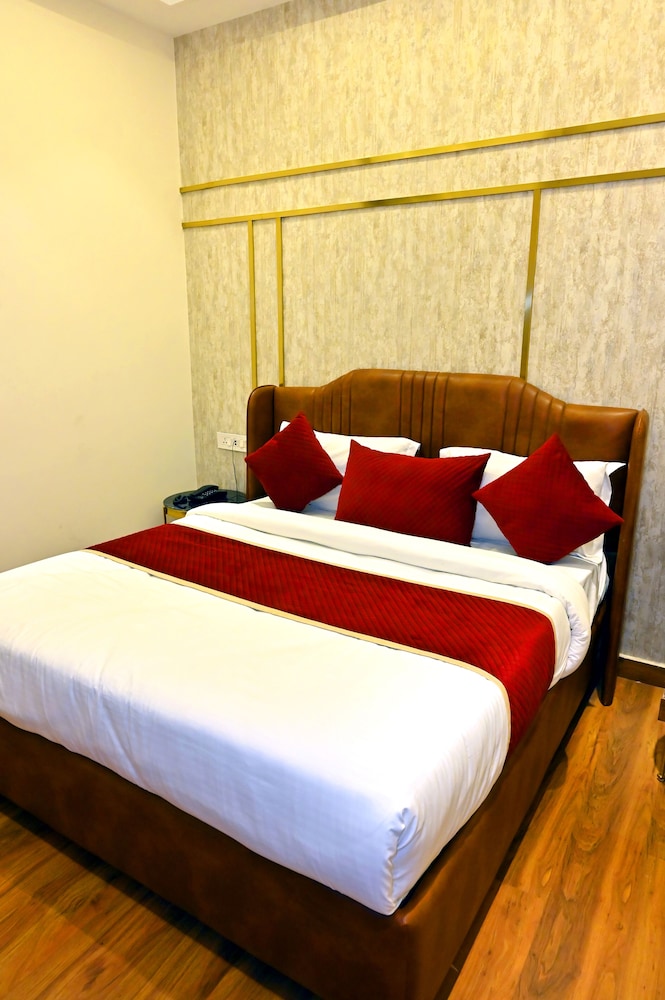 Premium Room - Photo 4
