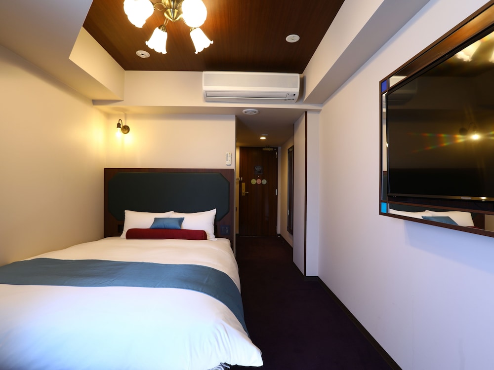 Premier Double Room, 1 Queen Bed, Non Smoking photo 2