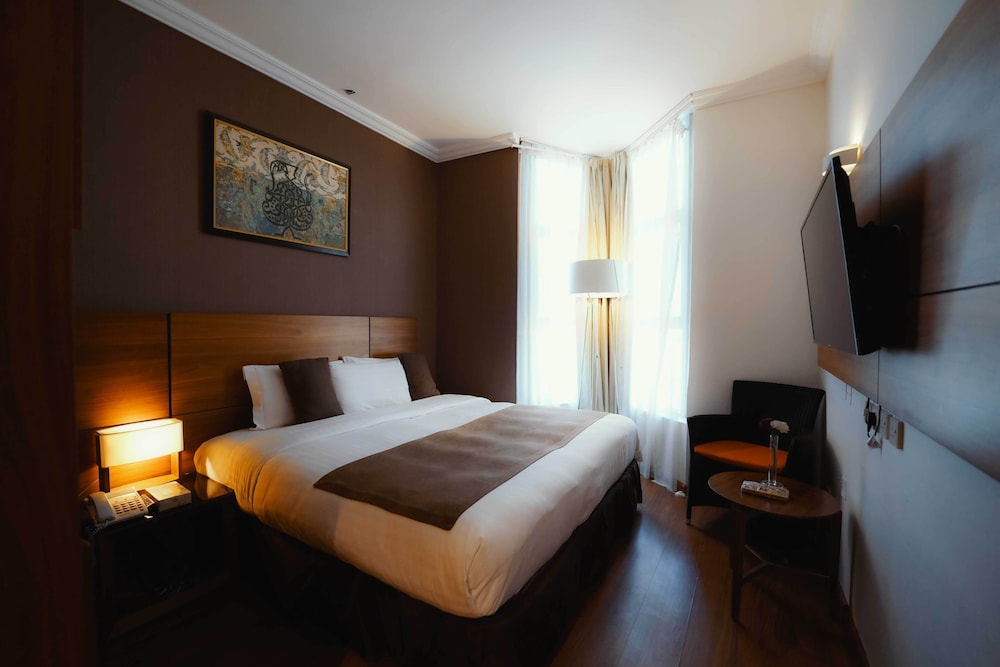 Deluxe Double Room - Photo 1
