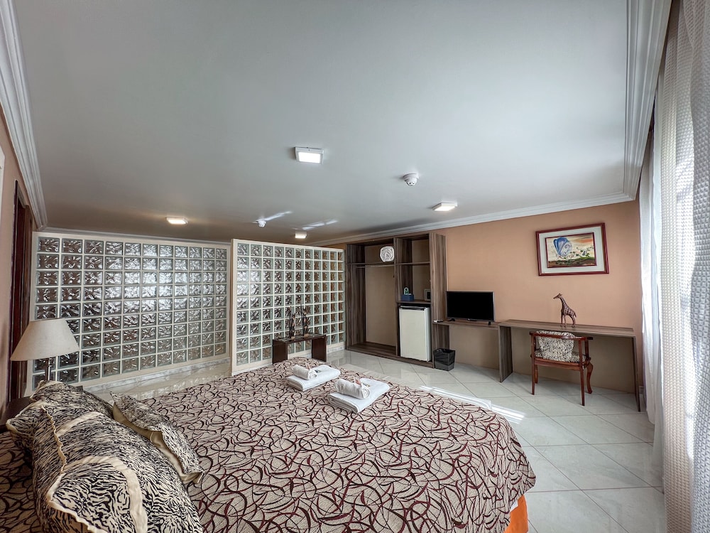 Standard Studio Suite photo 1