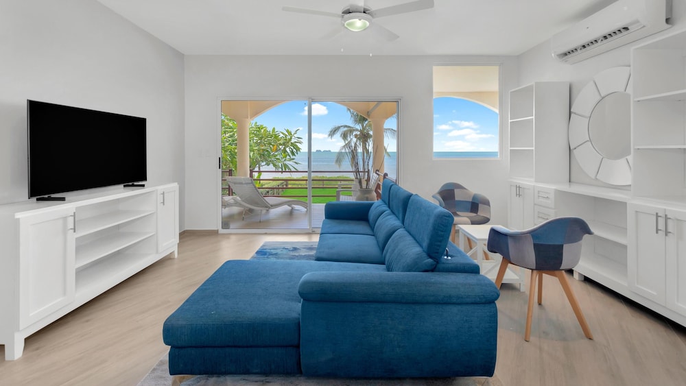 Condo, 3 Bedrooms, Beach View