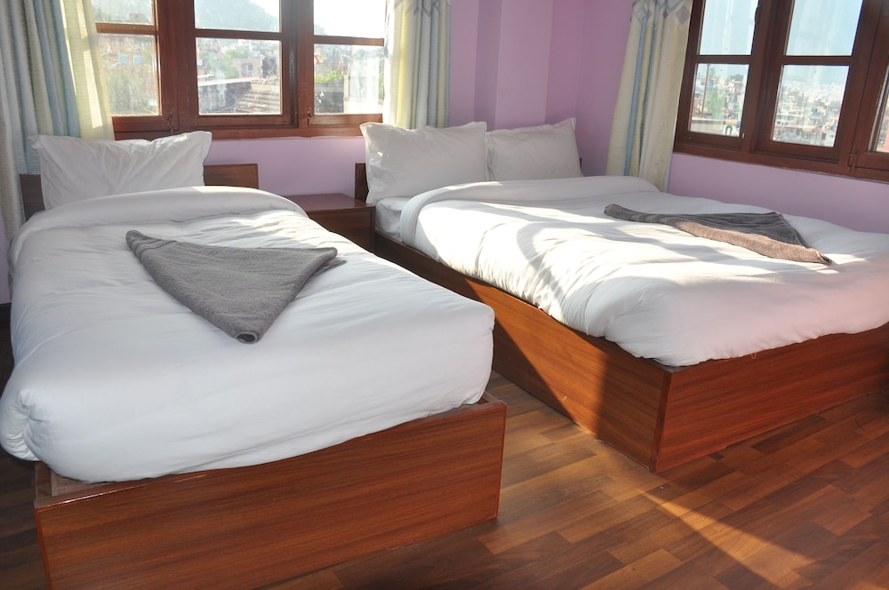 Trekkers Room, Shared Bathroom