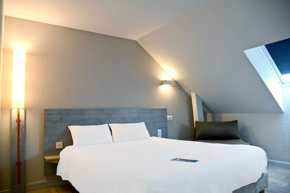 Triple Room, Multiple Beds photo 2