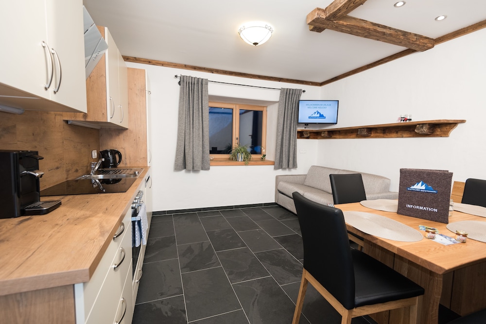 Exclusive Apartment, 1 Bedroom, Mountain View