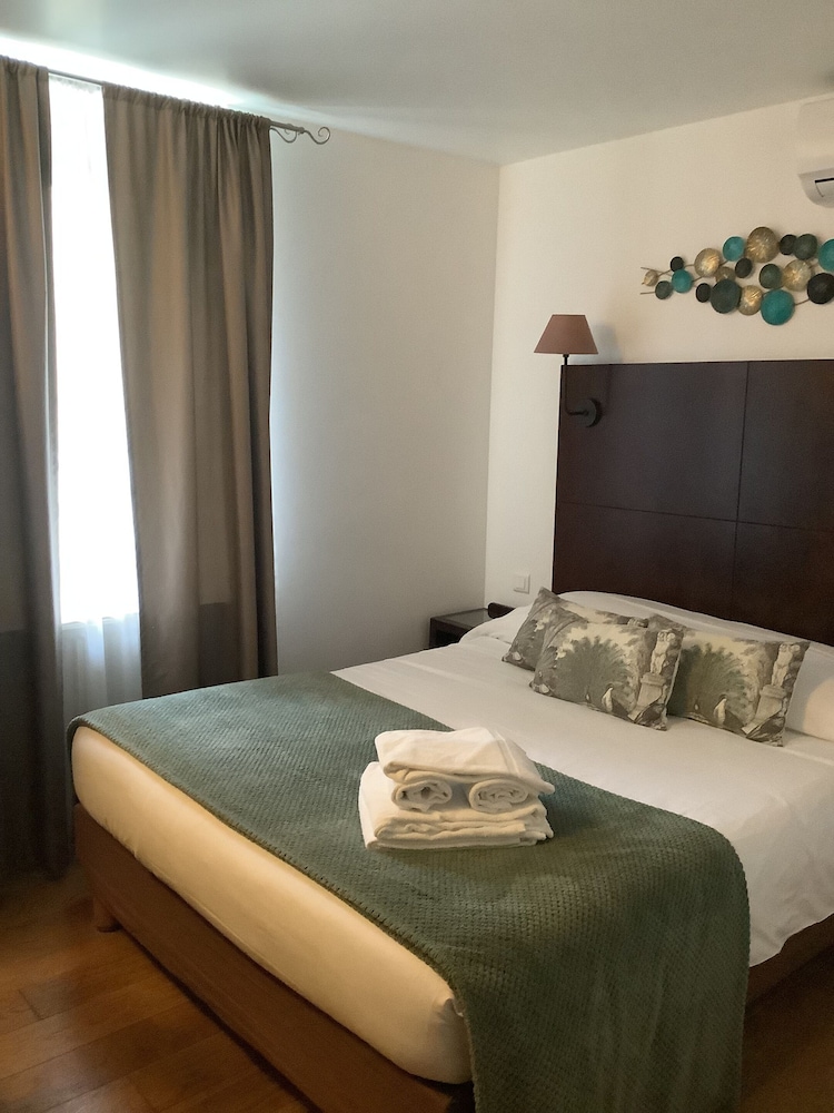 Double Room, Ensuite (Chambres 2 et 3) - Photo 9