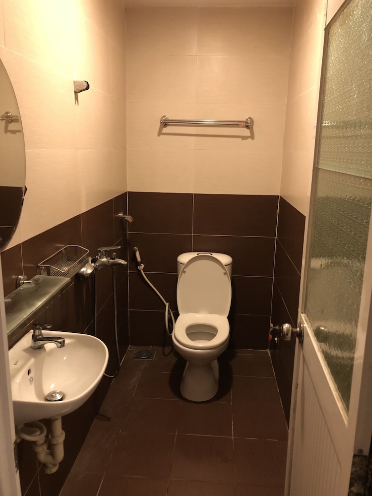Standard Double Room - Photo 6