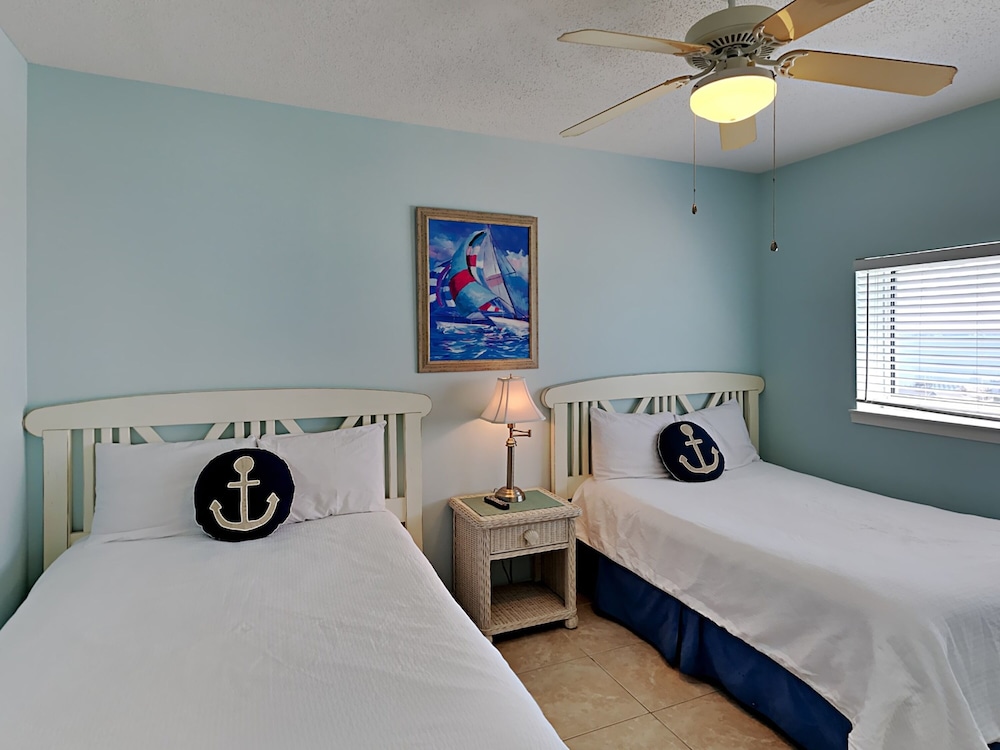 Condo, Multiple Beds, Balcony, Ocean View (#1201 - No Pets)