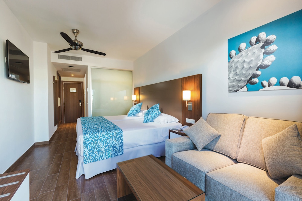 Standard Double Room, Balcony - Photo 4