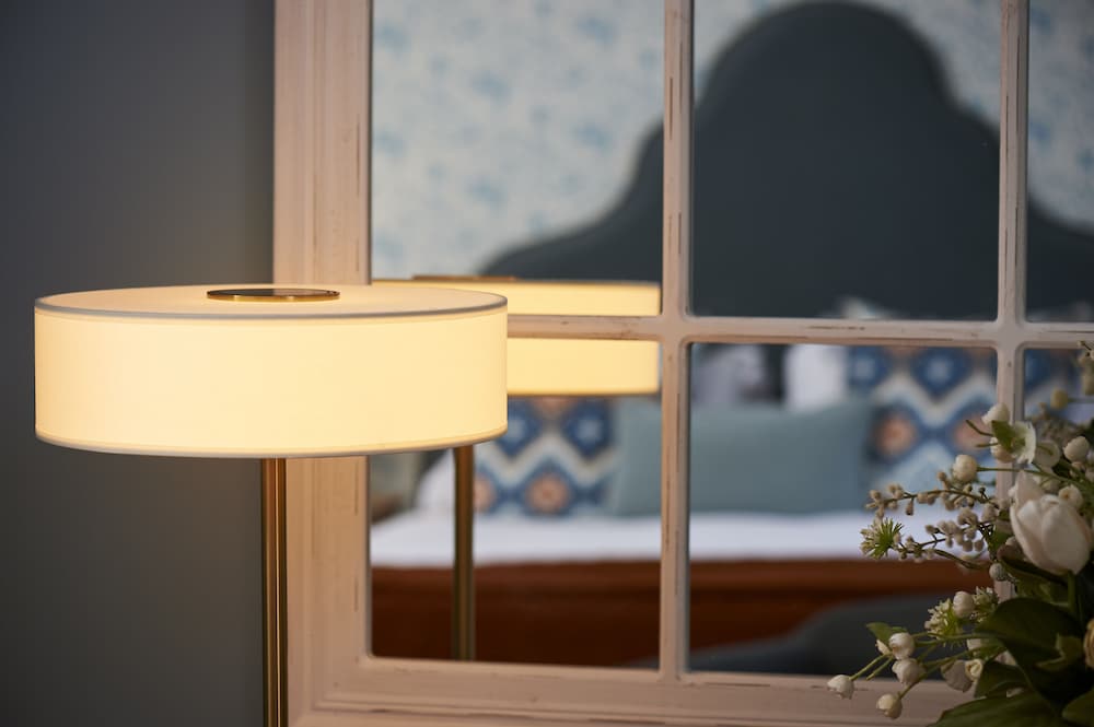 Signature Suite - Photo 2
