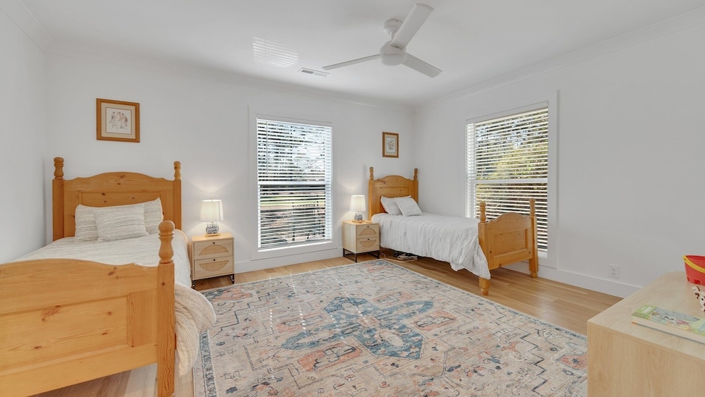 House, 4 Bedrooms photo 3