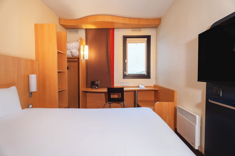 Standard Room, 1 Double Bed - Photo 5