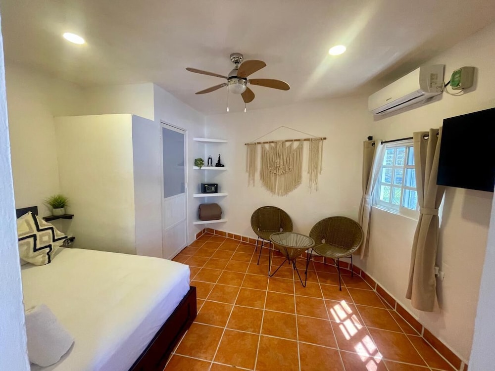 Comfort Apartment, 1 Queen Bed, Patio, Ground Floor