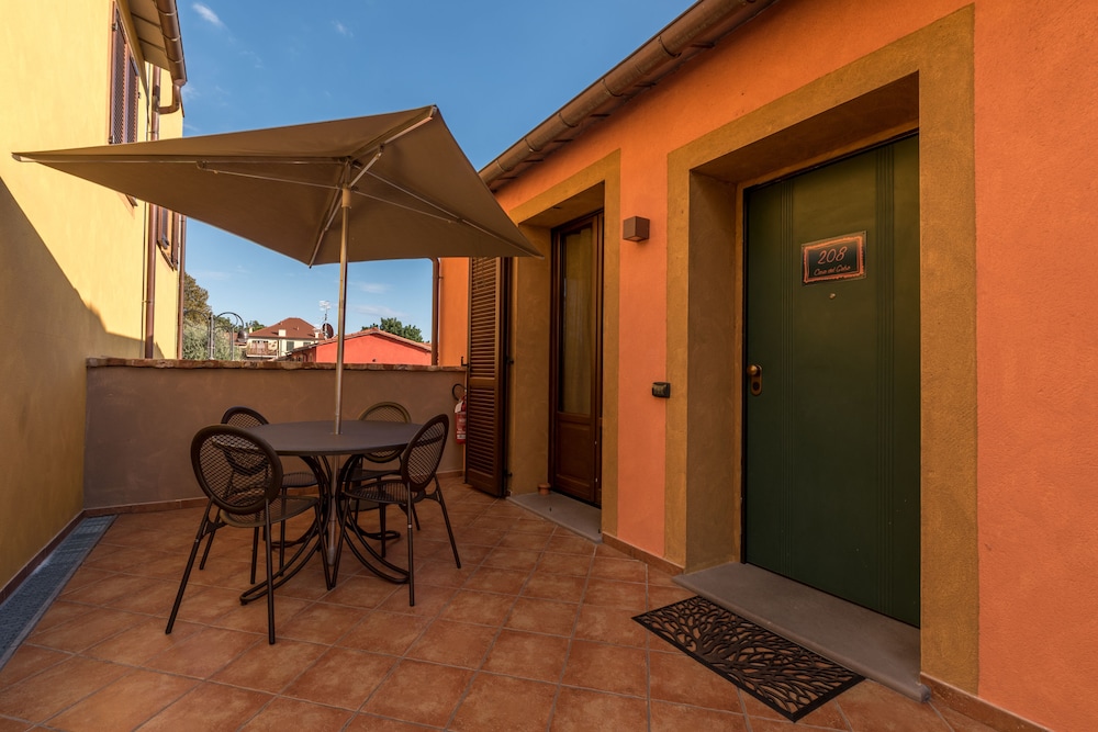 Apartment, 2 Bedrooms, Balcony, Sea View photo 3