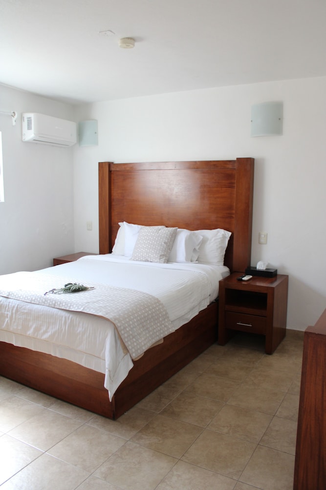 Premium Studio Suite photo 3