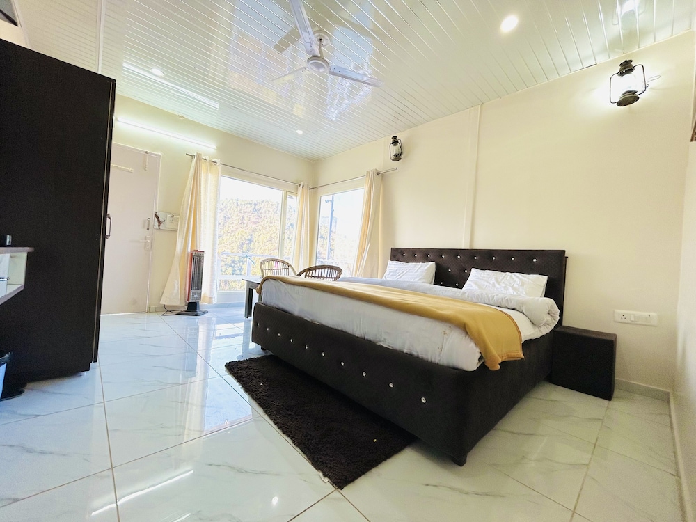 Elite Room - Photo 9