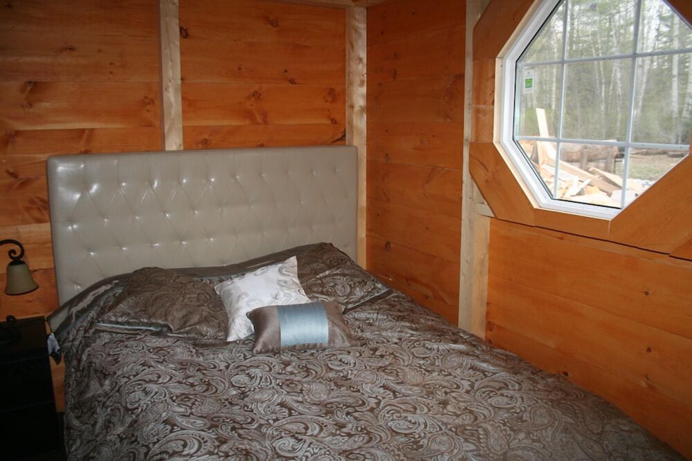 Cabin, 1 Queen Bed photo 3