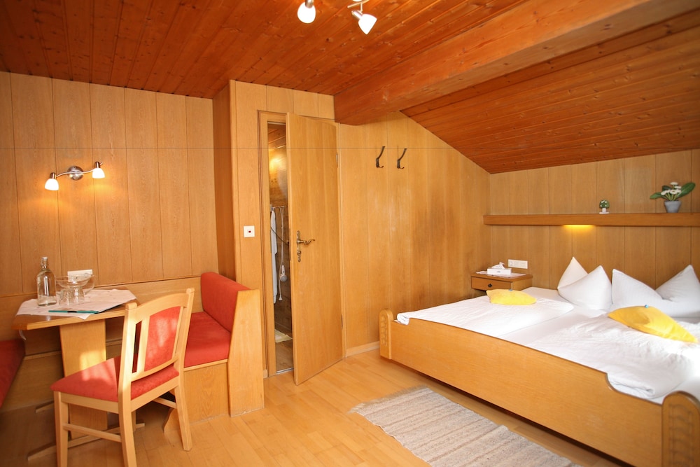 Economy Double Room, Balcony photo 1
