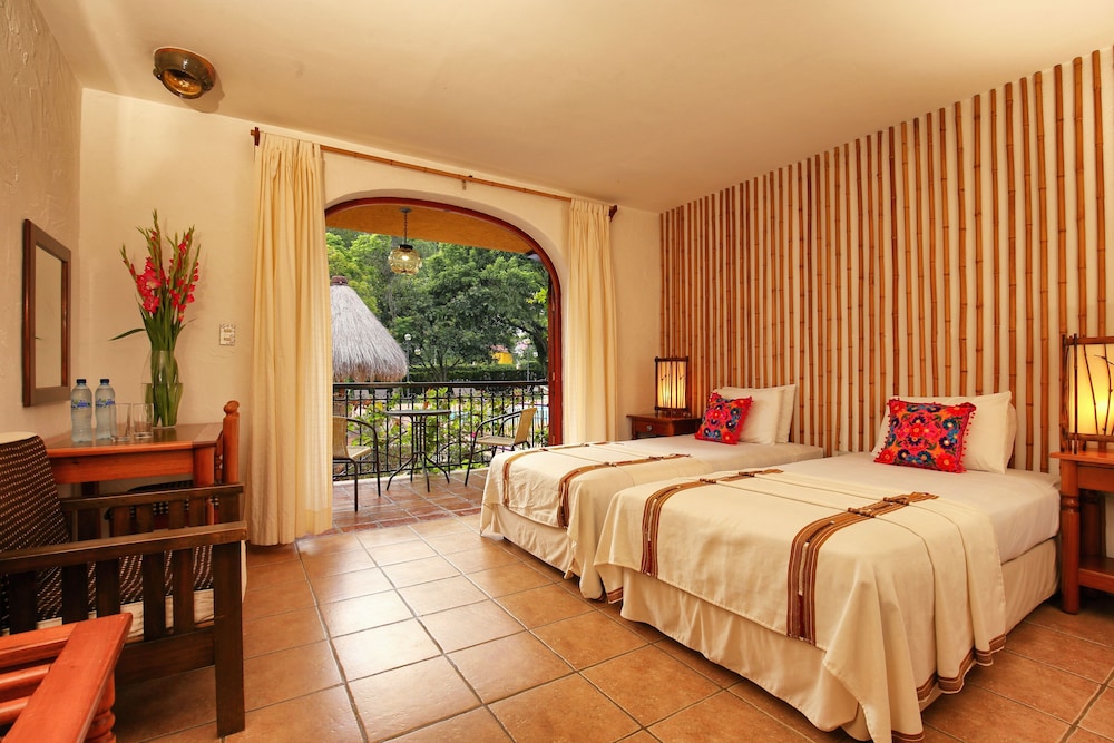 Double Room - Photo 2