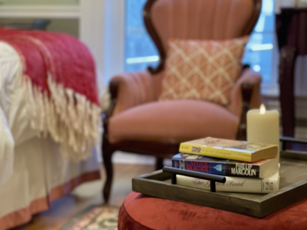 Luxury Room (Lucy Maud Montgomery) photo 3