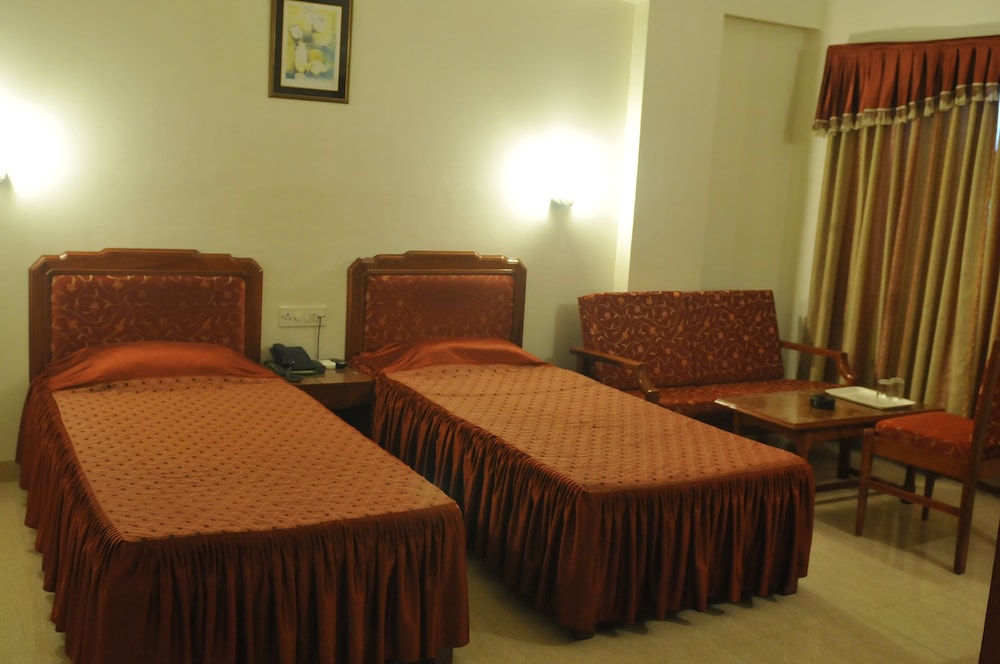 Executive Room - Photo 3